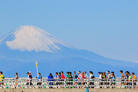 海越しの富士山